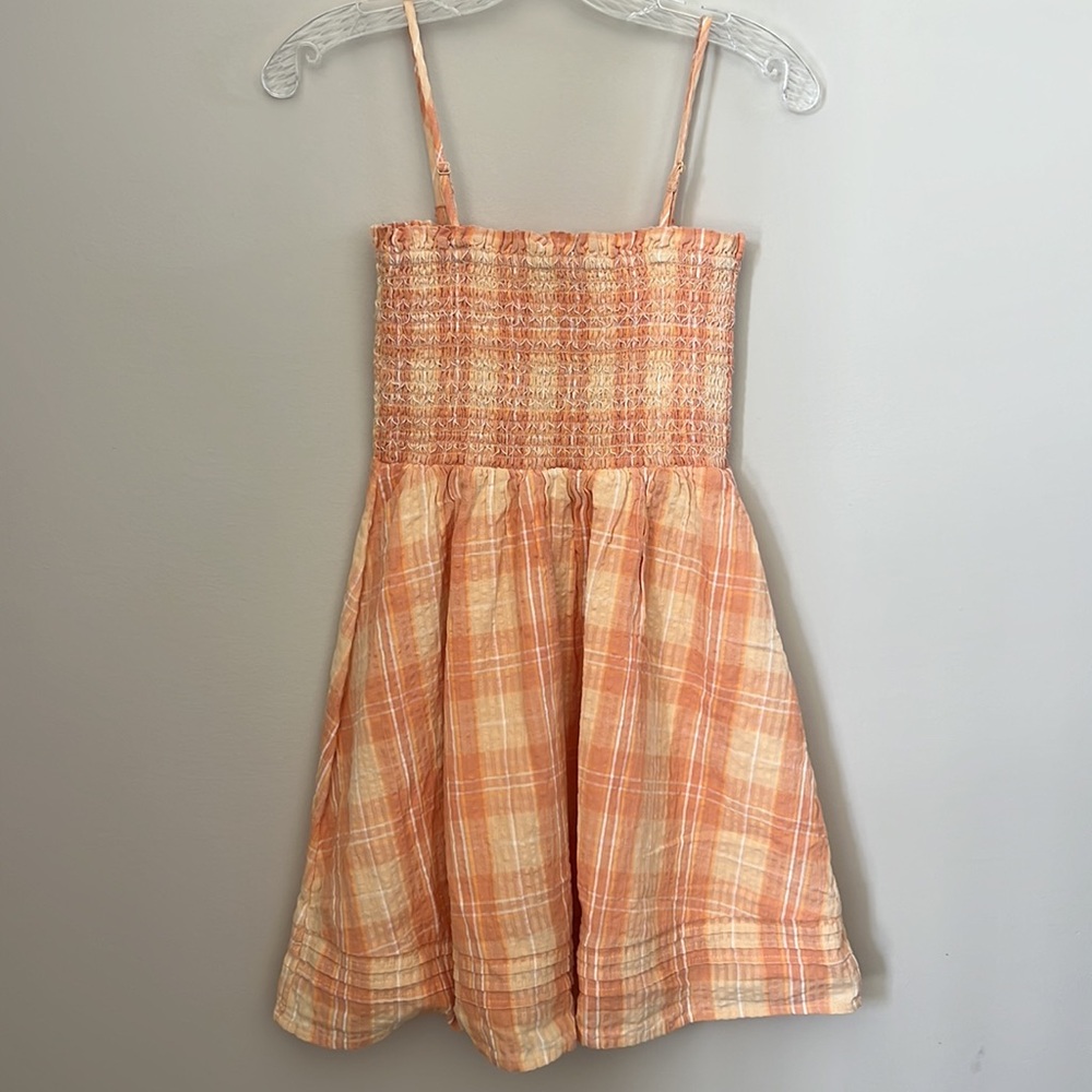 American Eagle Smockin On Sunshine Strapless Dress Peach Plaid Linen Blend | XS - Picture 4 of 9
